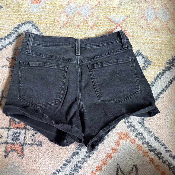 Madewell High Rise Denim Shorts Sz 26 Black Jean Lunar Was - Picture 4 of 4